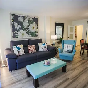  Apartment Aurora